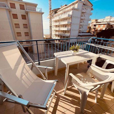 App4Rent Saturno 4 - Family Apartment, Wifi, Parking Лідо-ді-Єзоло Екстер'єр фото