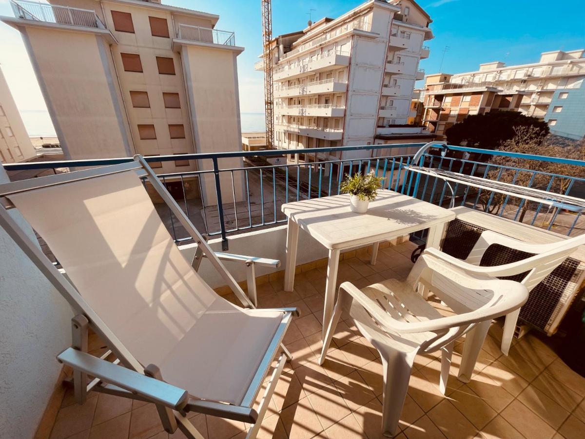 App4Rent Saturno 4 - Family Apartment, Wifi, Parking Лідо-ді-Єзоло Екстер'єр фото