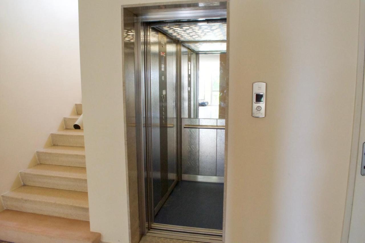 App4Rent Saturno 4 - Family Apartment, Wifi, Parking Лідо-ді-Єзоло Екстер'єр фото